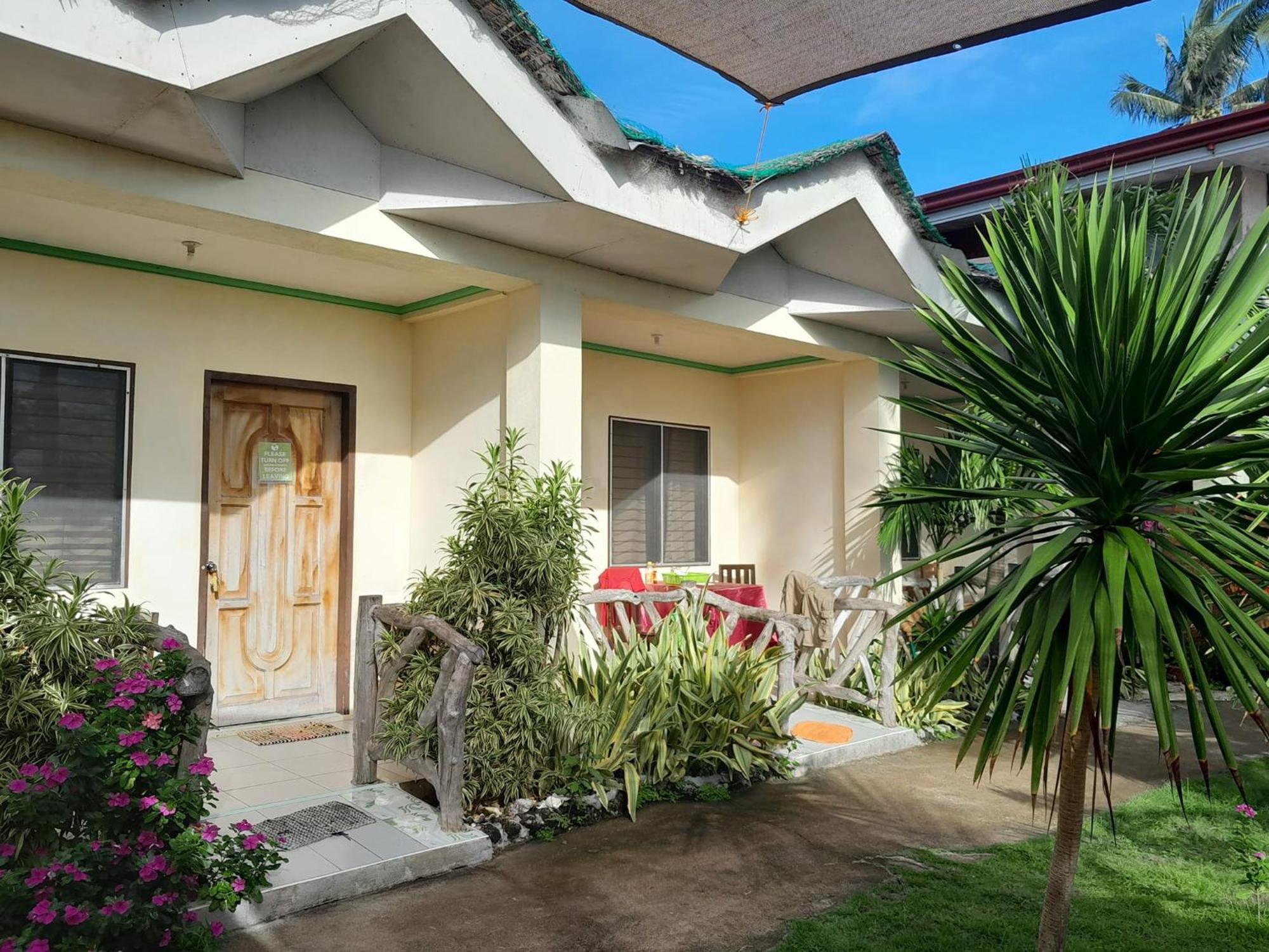 Enrico'S Guesthouse Siquijor Esterno foto